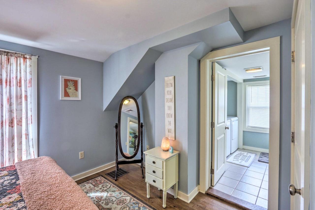 Remodeled Farmhouse In Waterford Near 2 Beaches! Экстерьер фото