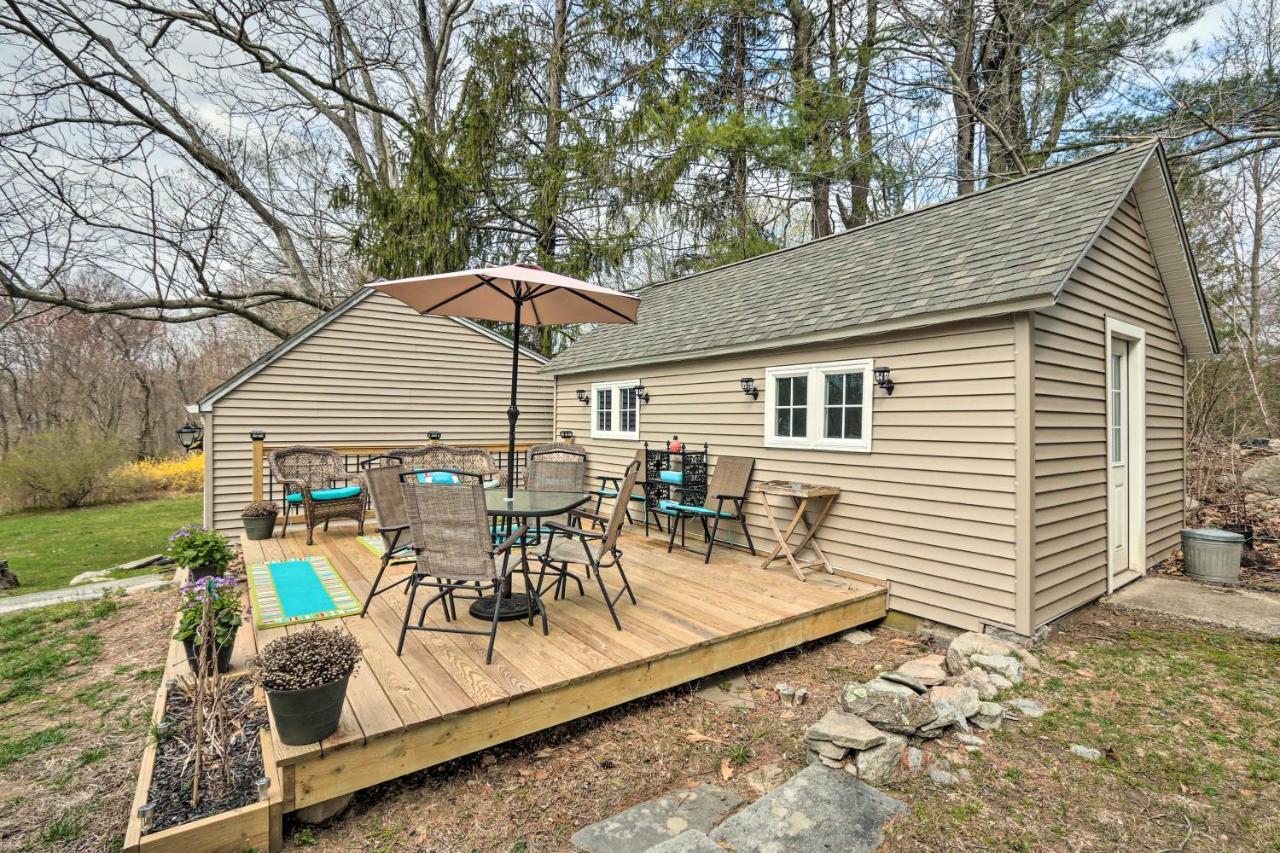 Remodeled Farmhouse In Waterford Near 2 Beaches! Экстерьер фото